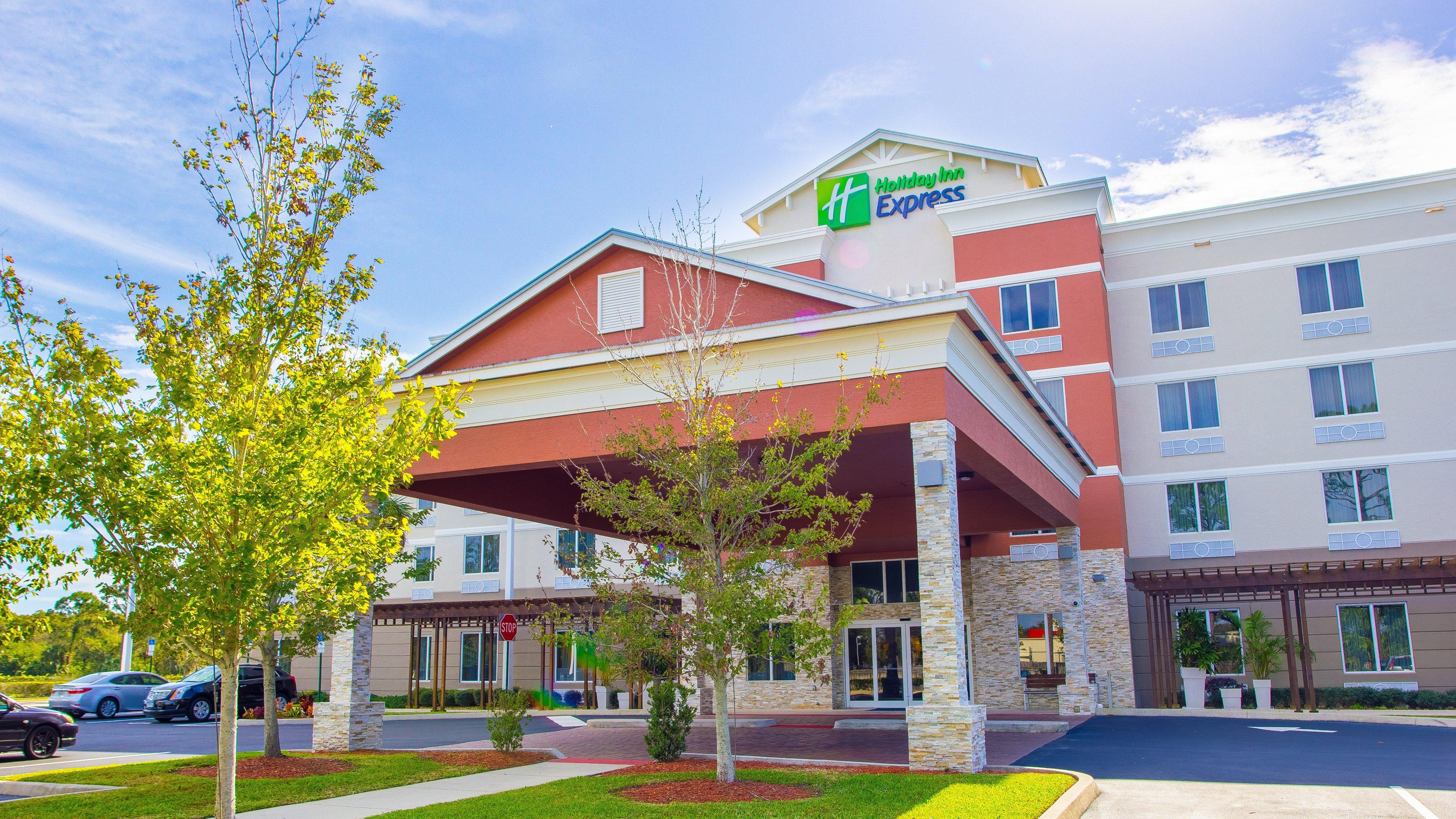 Holiday Inn Express Hotel & Suites Palm Bay By Ihg Eksteriør billede